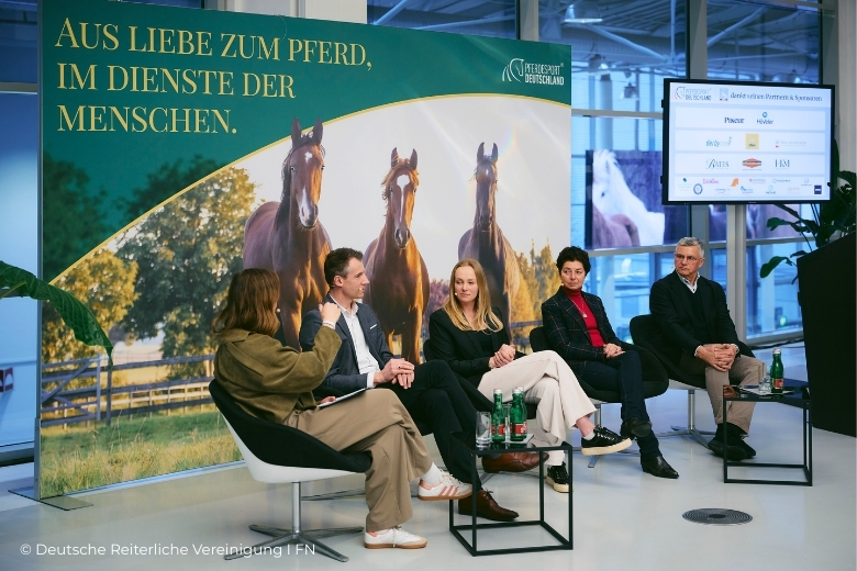 Pferdesport Deutschland - neue Initiative von der FN