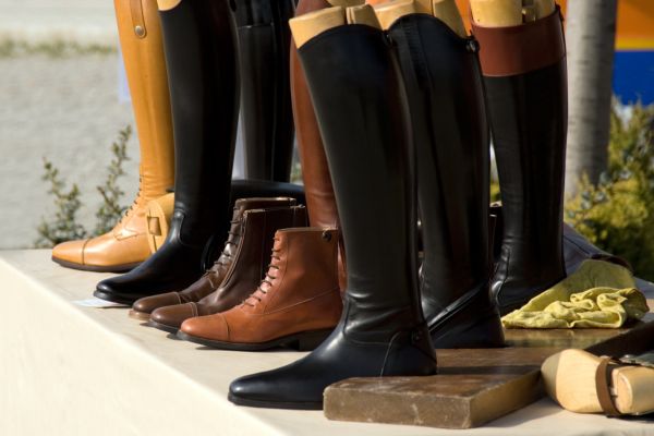 Reitstiefel ausmessen: Es gibt viele Hersteller von Reitstiefeln