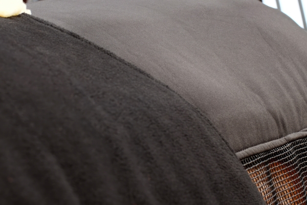 Therapiedecke für das Pferd: Gravity-B Modell