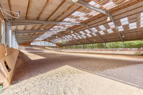 Einblick in die Reitanlage des Landhaus mit Reitanlage in Winzer